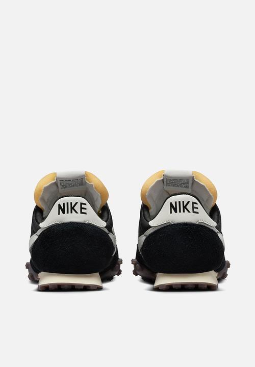 Nike - Nike Waffle Racer