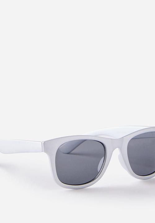 Cotton On - Kids Noah Square Sunglasses - Silver