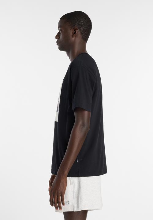New Balance  - NB Athletics Celebrated Icons 574 Ad Tee - Black