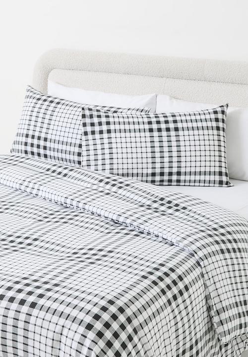 Sixth Floor - Cotton Blend Winter Check Duvet Set White