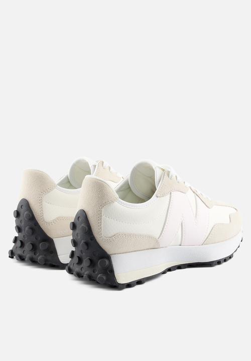 New Balance  - W3271UO