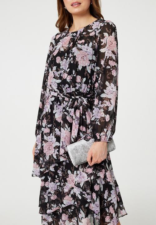 Izabel London - Long Sleeve Easy Wearing Flowing Printed Floral Maxi Dress - Black