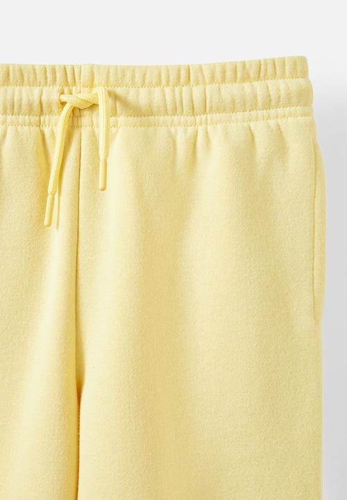 Cotton On - Sammy Relaxed Trackpant - Baby Yellow