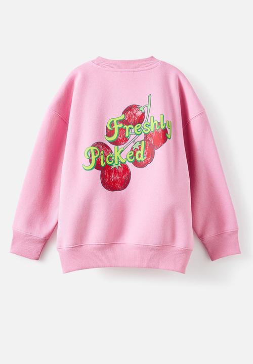 Cotton On - Sammy Oversized Crew - Strawberry Milk/Freshly Pickled