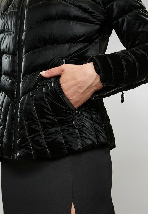 GUESS - Lds Helena Light Puffa - Black