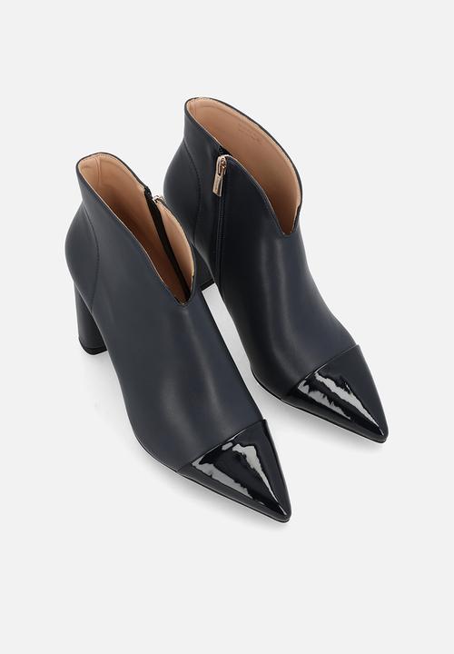 Nine West - Milar  boot - navy