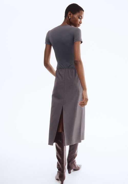 H&M - Short-sleeved microfibre body - dark grey