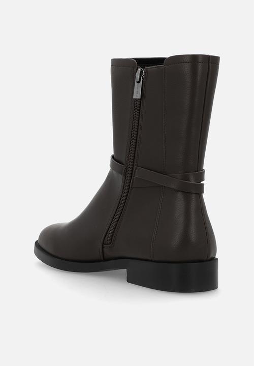 Nine West - Gianna  boot - brown