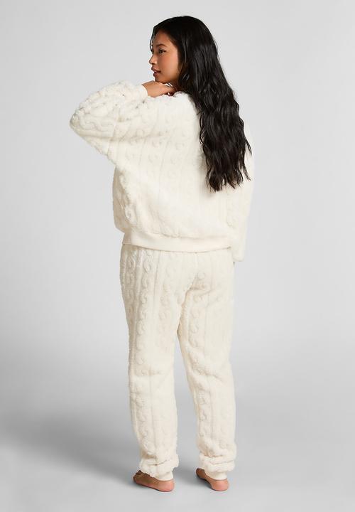 Hunkemoller - Top long sleeve cable fleece - gardenia
