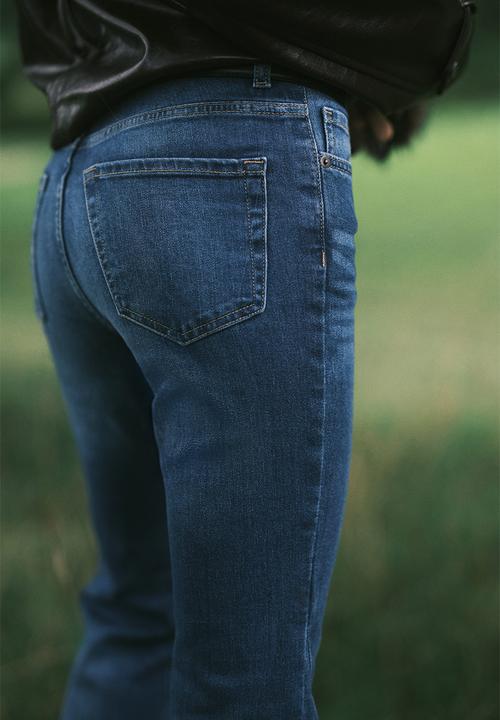 H&M - Flared high jeans - denim blue