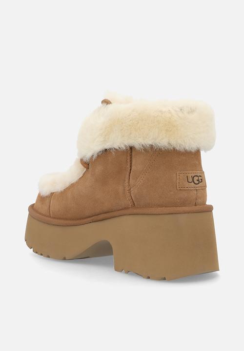 UGG® - New heights/esmee lace up - chestnut