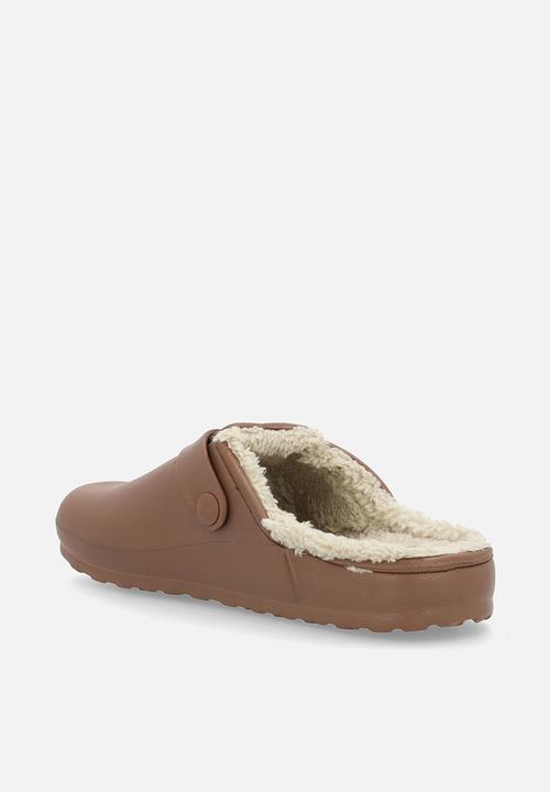 Hush Puppies - Soft Desi Fur - brown