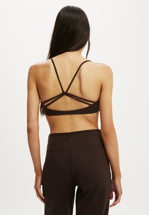 Cotton On - Ultra Soft Scoop V Crop - French Roast