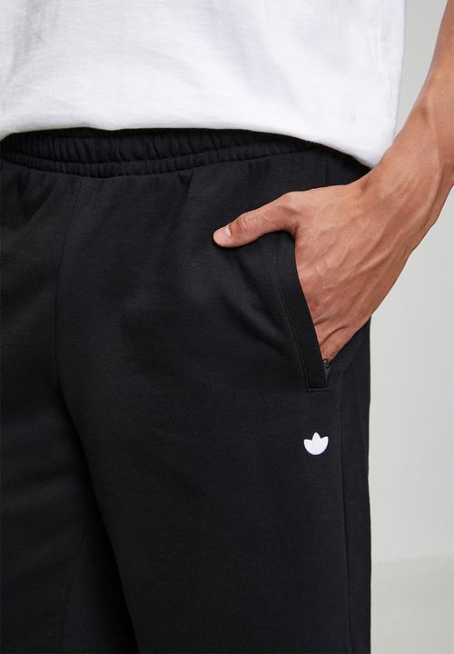 adidas Originals - ESS Short  - black