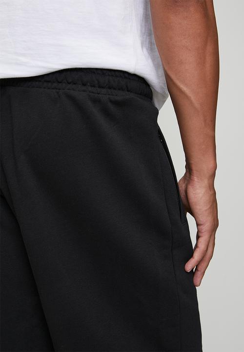 adidas Originals - ESS Short  - black
