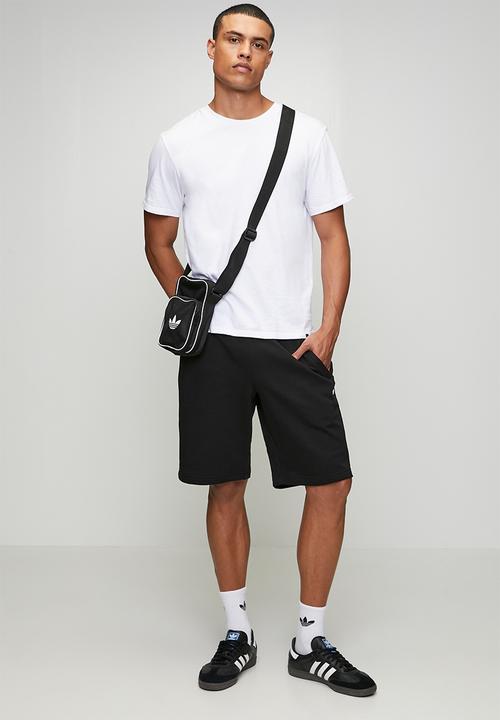 adidas Originals - ESS Short  - black