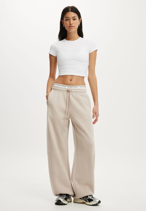 Cotton On - Plush Adjustable Balloon Sweatpant - Sesame Marle