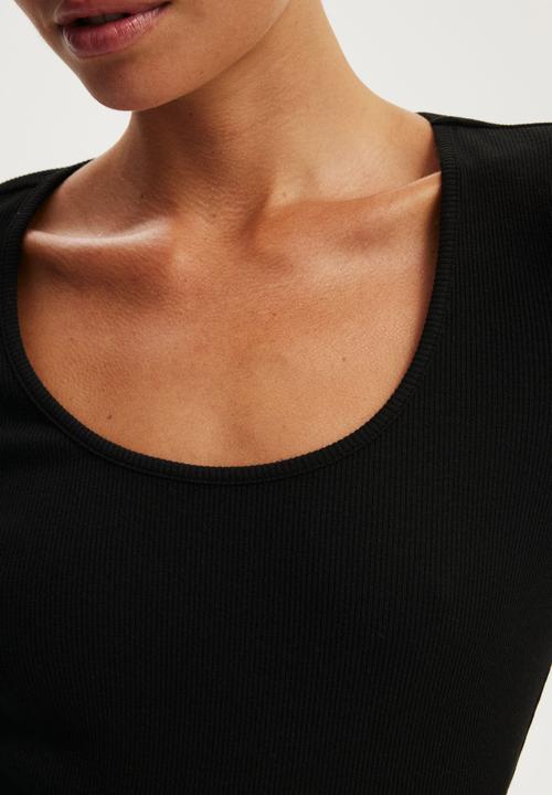 Cotton On - Goldie rib scoop neck long sleeve - black