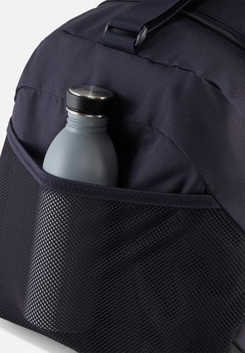PUMA - Puma Fundamental Medium Sports Bag - New Navy-Apple Spritz