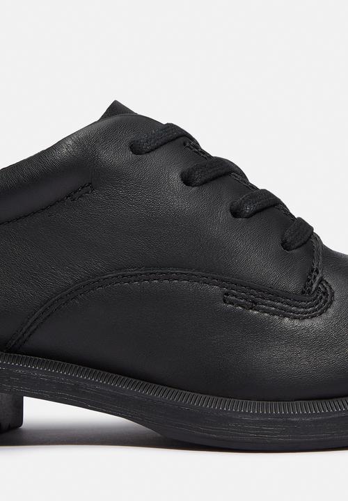 Timberland - Verona square lace up shoe - black full grain