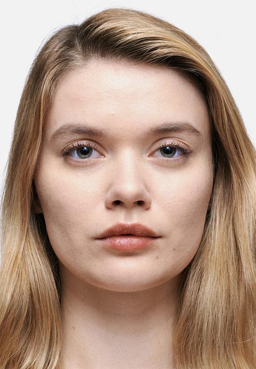 MAC - Studio Fix 36HR Smooth Angles Concealer - NC15
