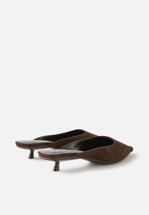 Cotton On - Kai kitten heel - choc micro