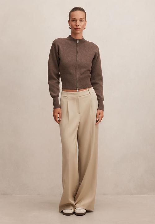 Hanna zip knit jacket in hazelnut