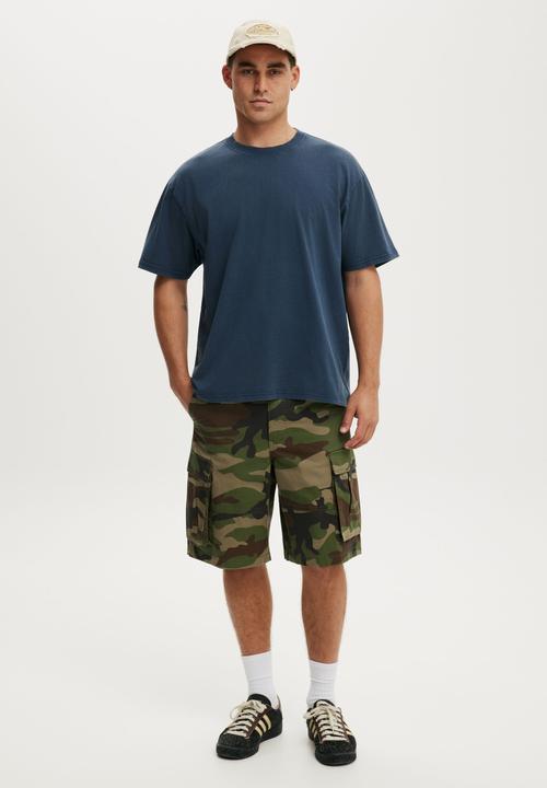 Cotton On - Everyday fit T-shirt - auto navy wash