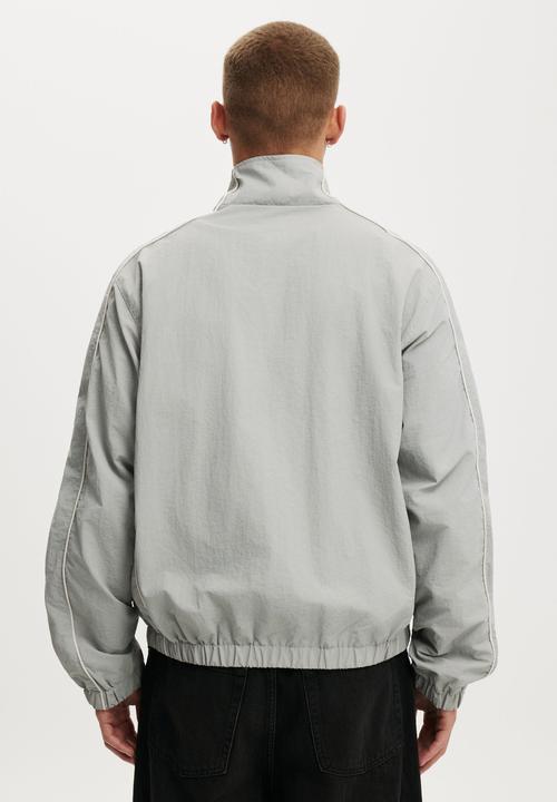 Cotton On - Panelled Spray Jacket - Grey / Bone