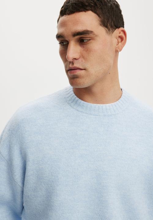 Cotton On - Box Fit Fuzzy Crew Knit - Blue Marle
