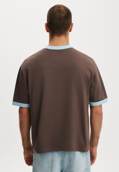 Cotton On - Cropped Fit T-Shirt - Washed Chocolate/Powder Blue Ringer