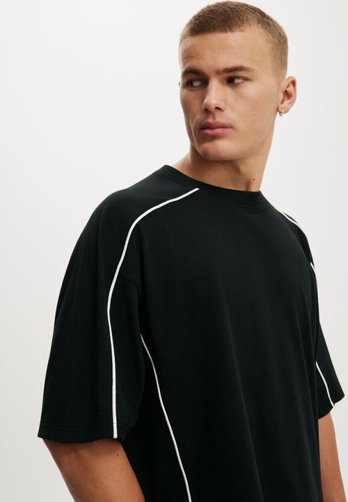 Cotton On - Cropped Fit T-Shirt - Black/White