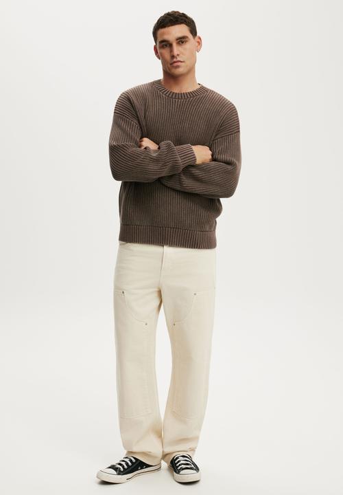 Cotton On - Box Fit Crew Knit - Washed Coffee