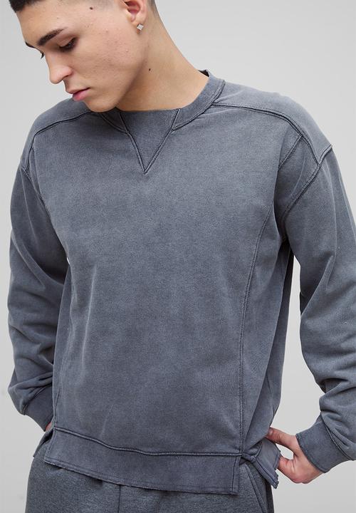 boohooMAN - Oversized Boxy Seam Wash Sweatshirt - Charcoal