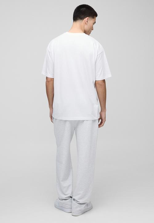 boohooMAN - MAN. Oversized Crew Neck T-shirt - White