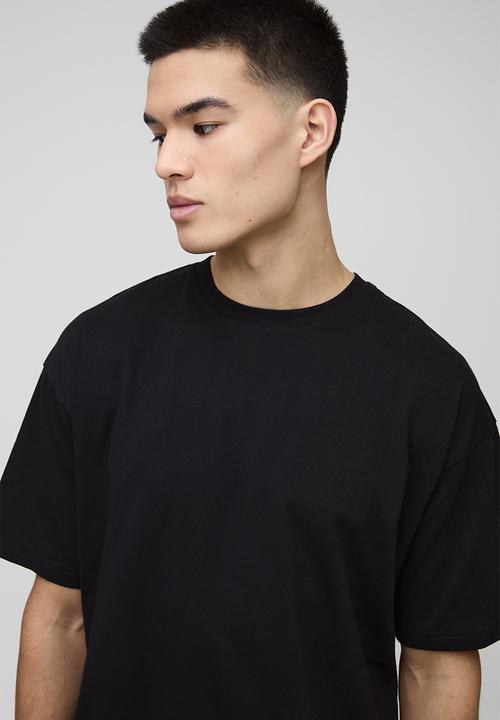 boohooMAN - Basic Oversized Crew Neck T-shirt - Black