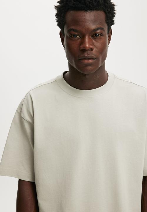 Cotton On - Box Fit T-Shirt - Silver Cloud