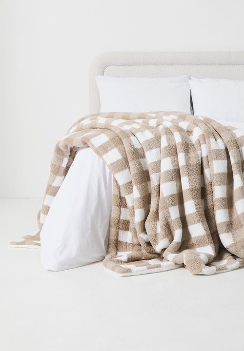 Sherpa Check Throw Taupe