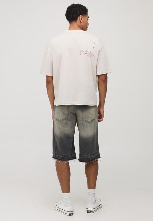 boohooMAN - Oversized Boxy Western Graphic Distressed T-Shirt-Stone