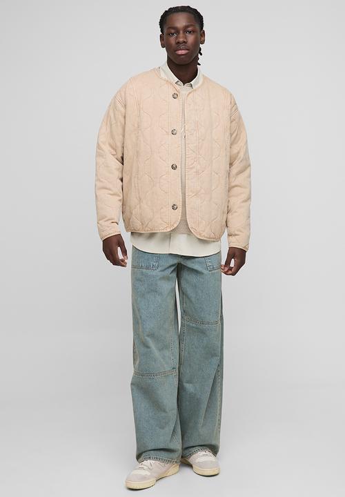 boohooMAN - Oversized Washed Twill Quilted Collarless Bomber Jacket - Stone