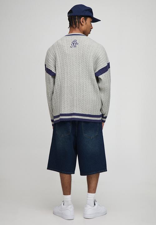 boohooMAN - Oversized Drop Shoulder Boucle Cable Knitted Preppy Cardigan-Light Grey