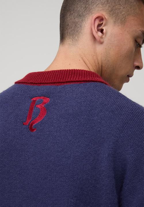 boohooMAN - Oversized Varsity Embroidered Knitted Polo Jumper - Navy