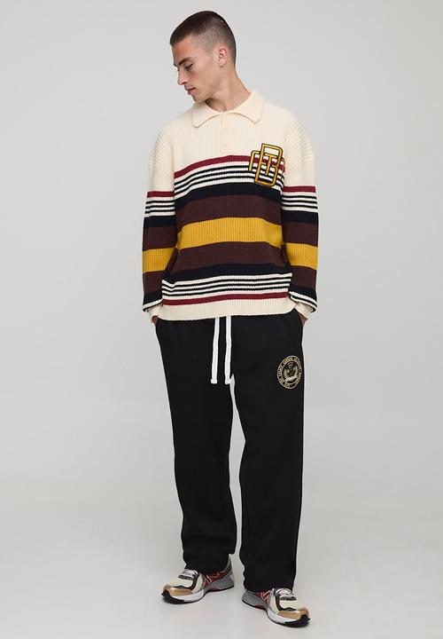 boohooMAN - Oversized Embroidered Varsity Ribbed Knitted Polo Jumper - Ecru