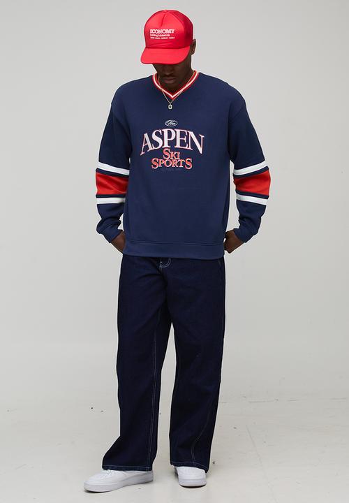 boohooMAN - Oversized V Neck Aspen Sweatshirt - Navy