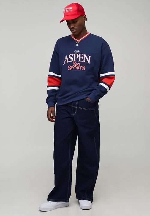 boohooMAN - Oversized V Neck Aspen Sweatshirt - Navy