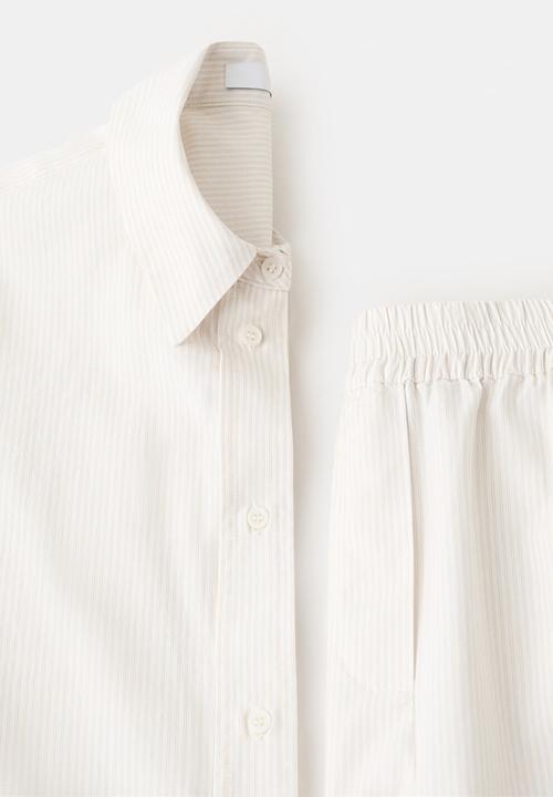 MANGO - Shorts franca- light beige