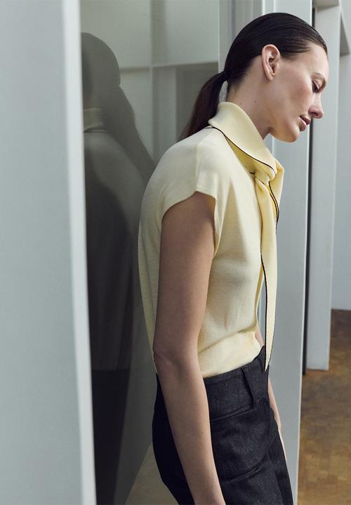 MANGO - Knitwear Top bert- light/pastel yellow