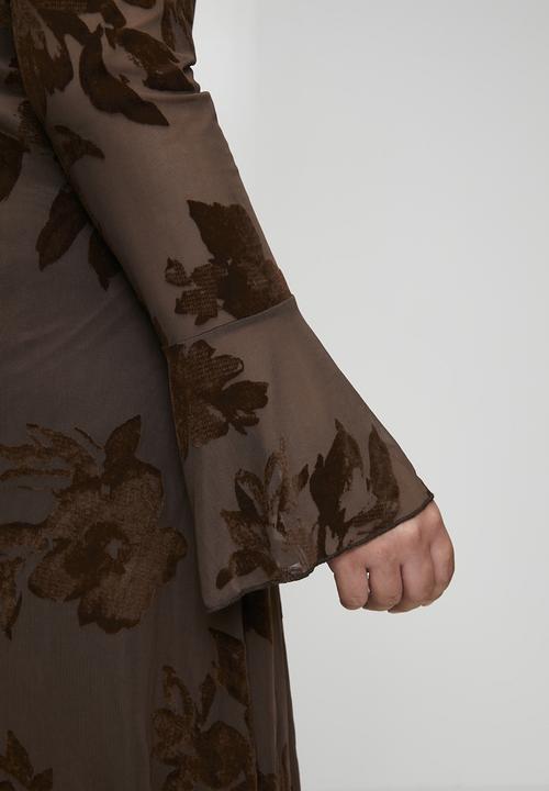 Trendyol - Plus Flock Printed Knitted Dress - Brown