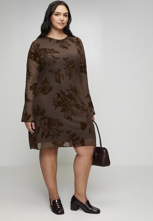 Trendyol - Plus Flock Printed Knitted Dress - Brown