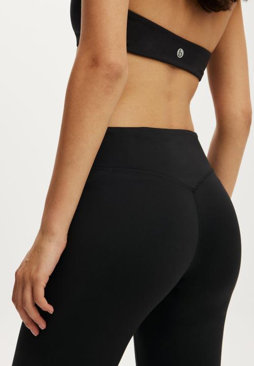 Cotton On - Ultra Soft Contour Flare - Black